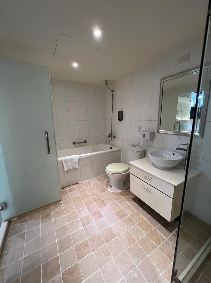 Joy Garden Hotel Kaohsiung Dış mekan fotoğraf
